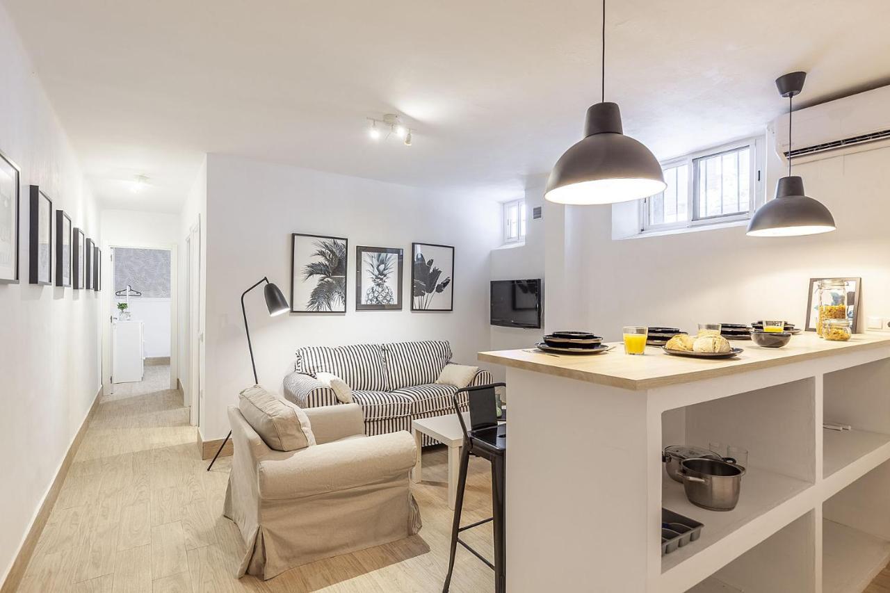 Elegante Apt De Diseno 2 Hab Sevilla Wifi-5 Pax Kültér fotó
